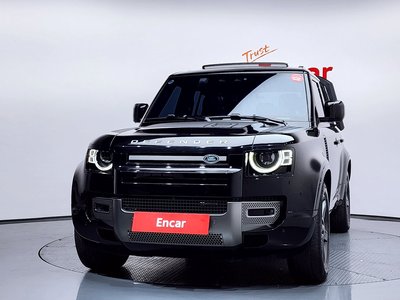 LAND ROVER DEFENDER - 2