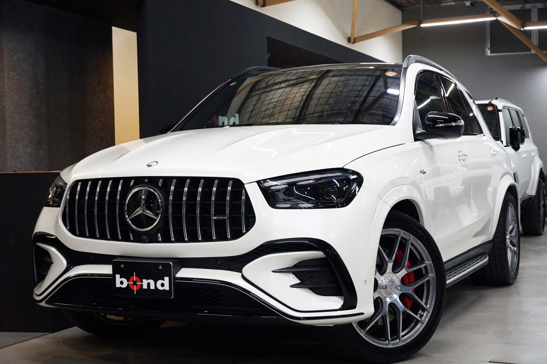 MERCEDES-BENZ GLE AMG - View 1