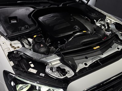 MERCEDES-BENZ E-CLASS - 7