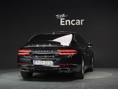 GENESIS G80 (RG3) - 3