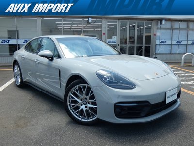 2023 Porsche PANAMERA 照片 2