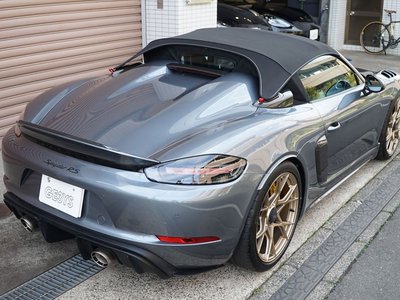 PORSCHE 718 SPYDER - 9