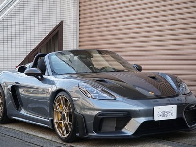 PORSCHE 718 SPYDER - 1