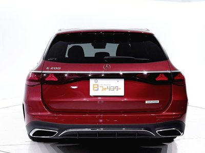 MERCEDES-BENZ E-CLASS - 7