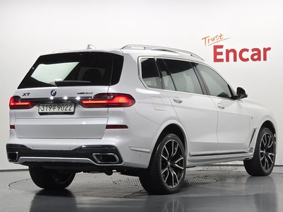 2021 BMW X7 照片 3