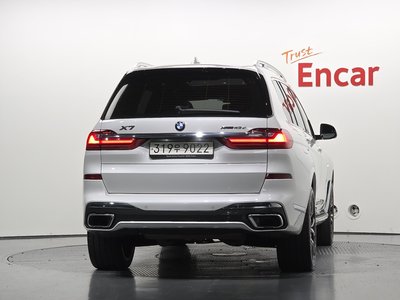 2021 BMW X7 照片 4
