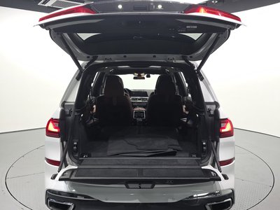 2021 BMW X7 缩略图 26