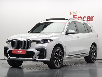 2021 BMW X7 照片 1