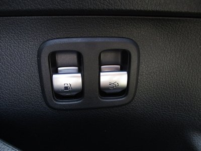 صورة مصغرة 22 لـ 2025 MERCEDES-BENZ C-CLASS