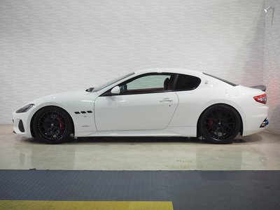 MASERATI GRANTURISMO - 3