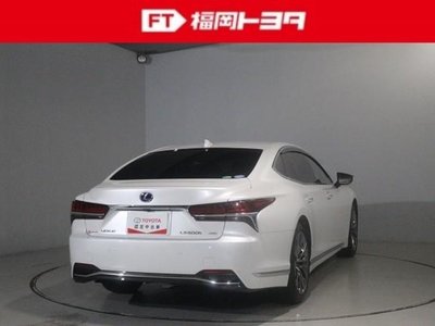 صورة 6 لـ 2018 Lexus LS