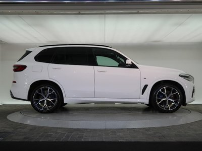 2021 BMW X5 thumbnail 18