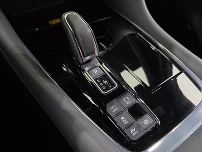 2024 Toyota ALPHARD — фото 9