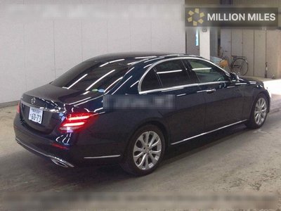 MERCEDES-BENZ E-CLASS - 5