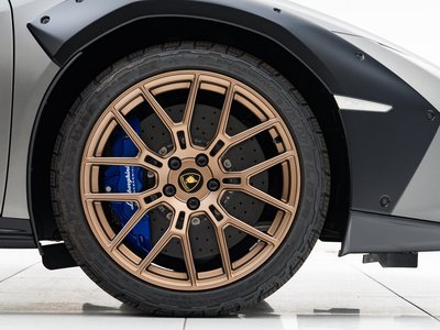 LAMBORGHINI HURACAN - 9