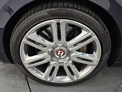 BENTLEY FLYING SPUR - 6