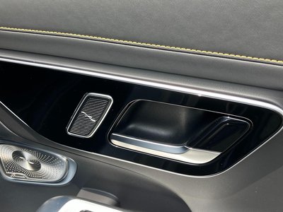 2024 Mercedes-BENZ GLC AMG — миниатюра 17