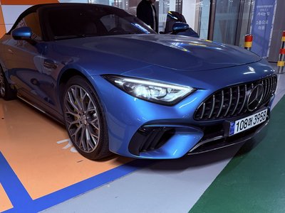 MERCEDES-BENZ SL - 1