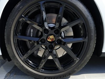 صورة 6 لـ 2025 Porsche PANAMERA