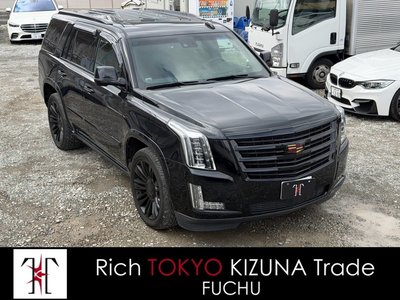 CADILLAC ESCALADE - 1