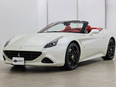 FERRARI CALIFORNIA T