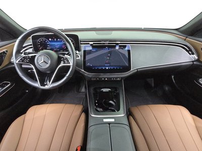 MERCEDES-BENZ E-CLASS - 5