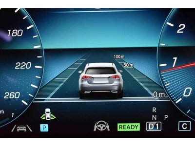 MERCEDES-BENZ E-CLASS - 7