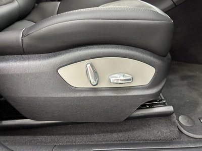 صورة مصغرة 40 لـ 2021 Porsche MACAN