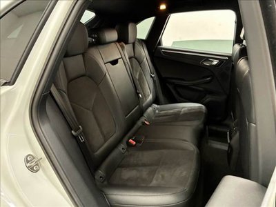 صورة مصغرة 13 لـ 2021 Porsche MACAN