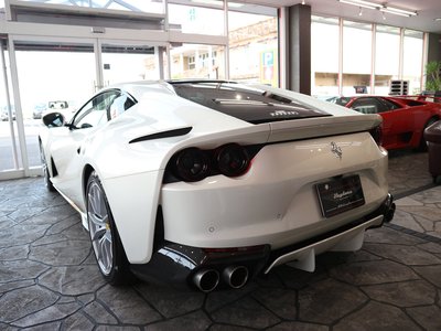 2020 Ferrari 812 SUPERFAST — фото 8