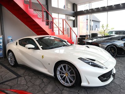 2020 Ferrari 812 SUPERFAST — фото 5