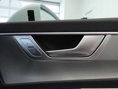 2025 AUDI A6 缩略图 35