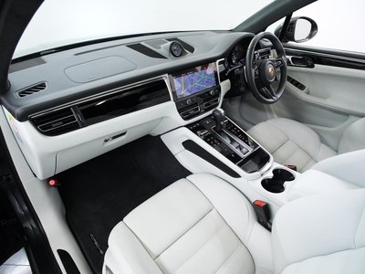صورة مصغرة 15 لـ 2024 Porsche MACAN