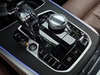 صورة 9 لـ 2021 BMW X7