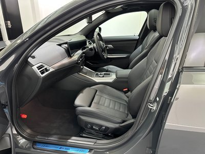 2026 BMW 3 SERIES photo 7
