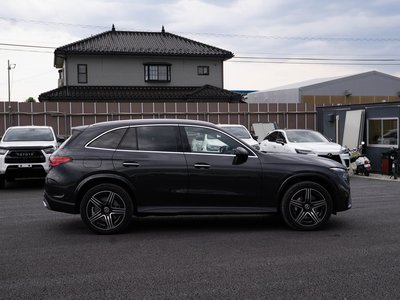 MERCEDES-BENZ GLC - 3