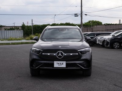 MERCEDES-BENZ GLC - 2