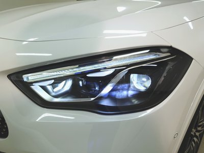 MERCEDES-BENZ GLA - 3