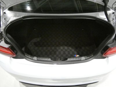 BMW M2 COMPETITION - 8