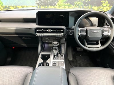 TOYOTA LAND CRUISER 250 - 2