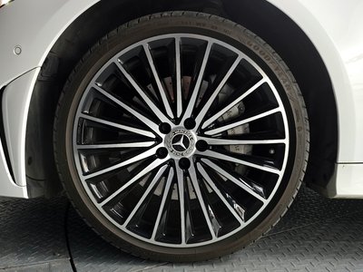 MERCEDES-BENZ CLS - 6