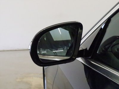 MERCEDES-BENZ E-CLASS - 6