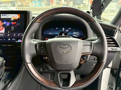 2024 TOYOTA ALPHARD photo 4