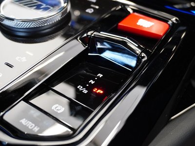 صورة مصغرة 15 لـ 2025 BMW M5