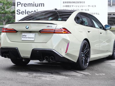 2025 BMW M5 照片 8