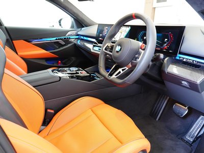 صورة مصغرة 43 لـ 2025 BMW M5