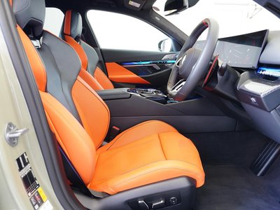 صورة مصغرة 45 لـ 2025 BMW M5