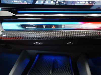 صورة مصغرة 18 لـ 2025 BMW M5