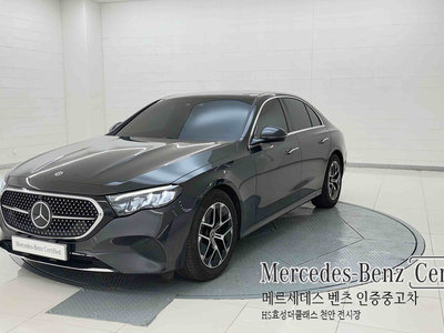 MERCEDES-BENZ E-CLASS - 1