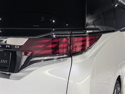 صورة مصغرة 17 لـ 2024 Toyota ALPHARD
